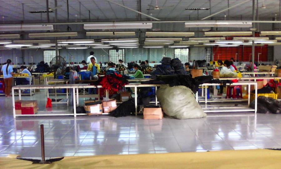 Xưởng sản xuất balo túi xách