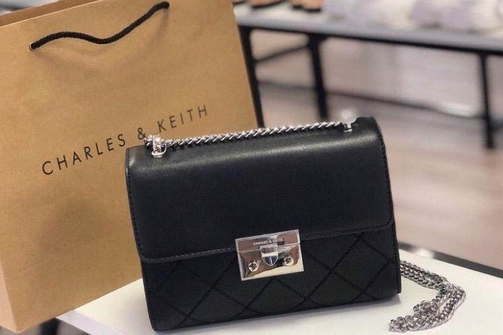 Thương hiệu túi xách chất lượng giá mềm Charles & Keith