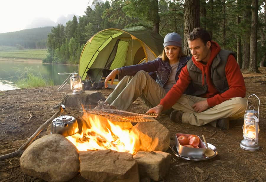 Du lịch camping là gì