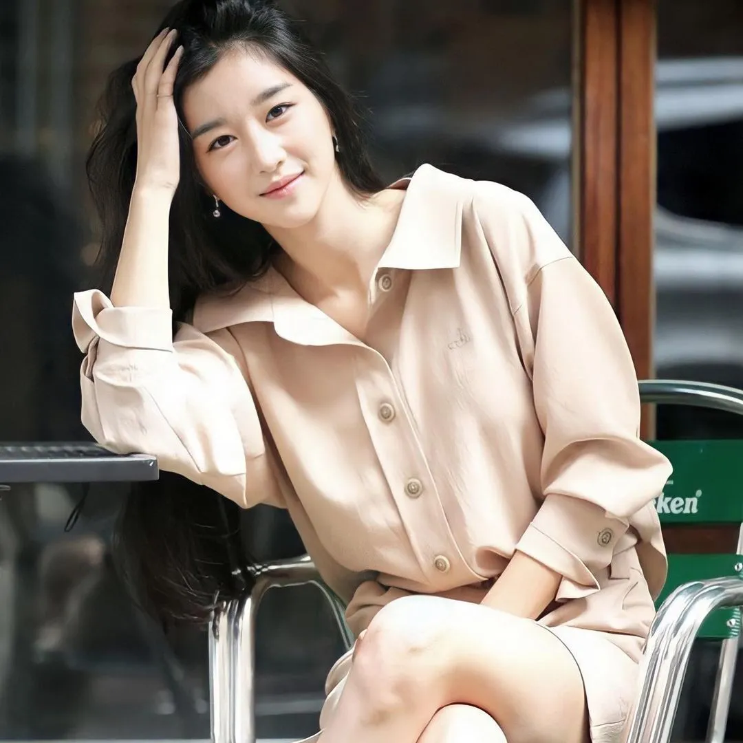 Bắp tay to nên mặc gì? Bí quyết mix đồ che khuyết điểm tinh tế cho phái đẹp - Bắp tay to nên mặc gì ?