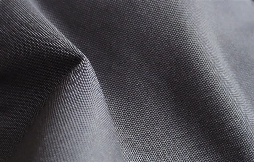 Hướng dẫn cách phân biệt vải Polyester và vải Nylon chi tiết nhất - polyester & nylon